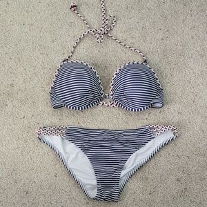 Halter bikini set